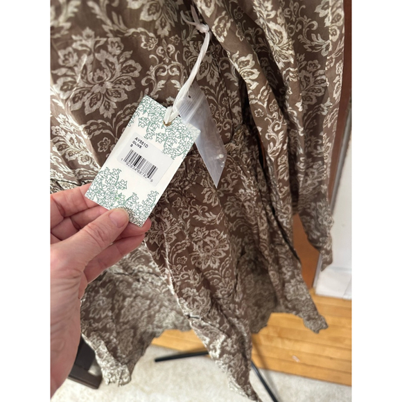 Hyacinth House Ruffle Neck Dress S NWT | Brown Ivory Floral Prairie Style | Cott - Picture 4 of 5